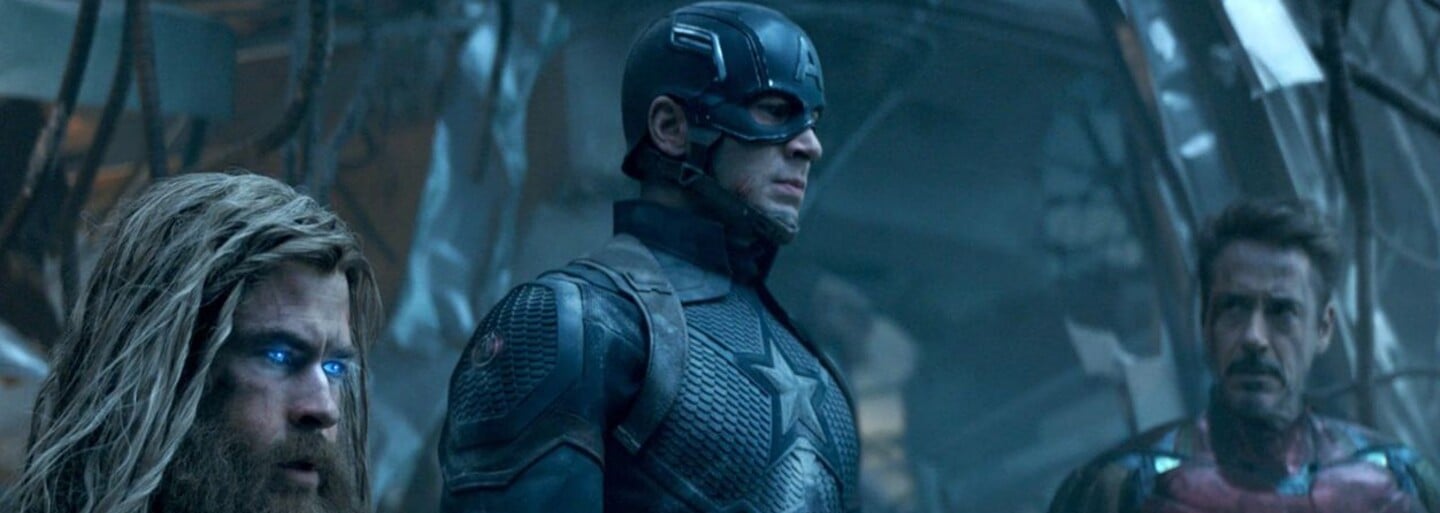 Vystrihnutá scéna z Endgame ukazuje, ako si Avengers uctili mŕtveho Tonyho priamo po lusknutí