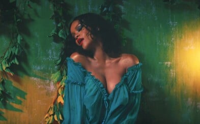 Vždy krásná Rihanna a Bryson Tiller tančí s DJ Khaledem v novém letním videosinglu Vždy krásná Rihanna a Bryson Tiller tančí s DJ Khaledem v novém letním videosinglu