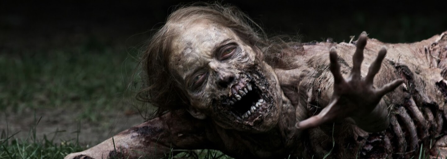 The Walking Dead odhalí svého prvního, kompletně nahého zombíka