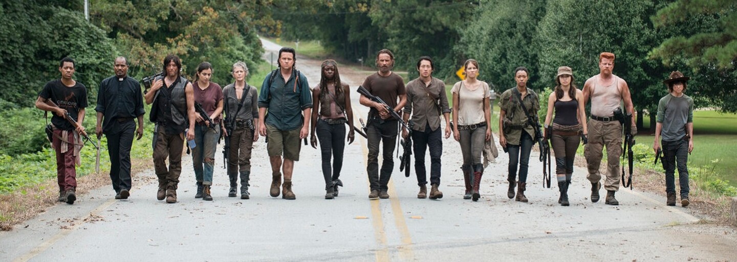 Walking Dead v 6. sérii vstáva z popola nudy a stereotypu, pričom servíruje skutočne zaujímavý post-apo svet (Recenzia)