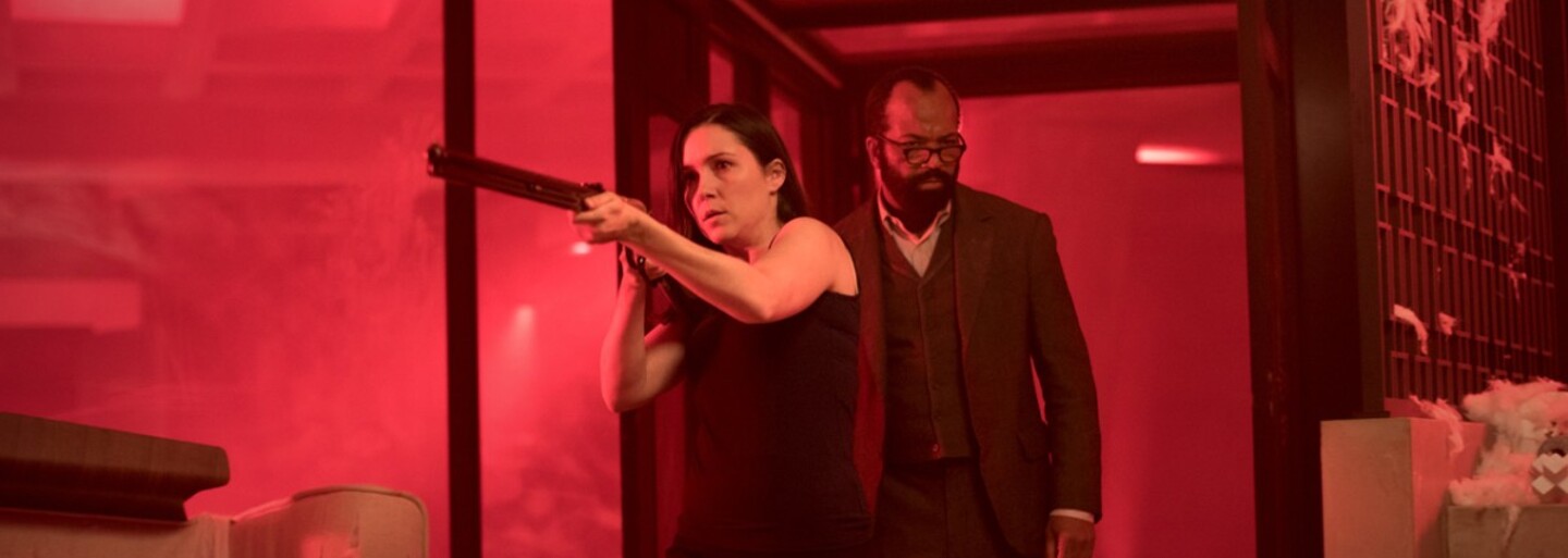 Westworld v 2. sérii ubral na kvalite, no pridal na nevyriešených záhadách a lenivej práci scenáristov (Recenzia)