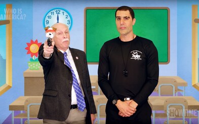 Who is America? Sacha Baron Cohen na to odpovedá rozhovormi s americkými politikmi, ktorí chcú dať zbrane do rúk 4-ročným deťom Who is America? Sacha Baron Cohen na to odpovedá rozhovormi s americkými politikmi, ktorí chcú dať zbrane do rúk 4-ročným deťom