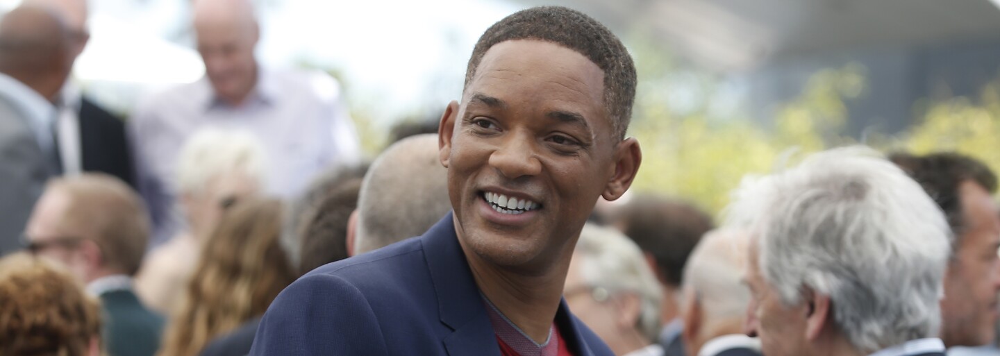 Will Smith sa plávaním so žralokmi rozhodol prekonať strach, ktorý v ňom zakorenili Spielbergove Čeľuste
