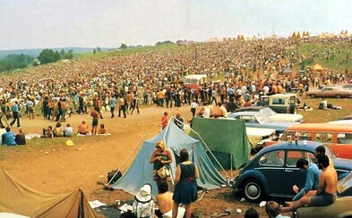 Woodstock 50 za 30 miliónov dolárov zrušili mesiac pred termínom. Očakávalo sa, že príde 100 000 ľudí Woodstock 50 za 30 miliónov dolárov zrušili mesiac pred termínom. Očakávalo sa, že príde 100 000 ľudí