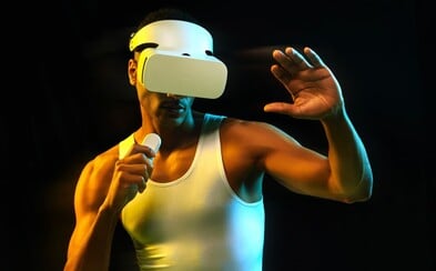Xiaomi Mi VR je ďalší headset od čínskeho výrobcu s vlastným ovládačom do ruky a poriadne nízkou cenou Xiaomi Mi VR je ďalší headset od čínskeho výrobcu s vlastným ovládačom do ruky a poriadne nízkou cenou