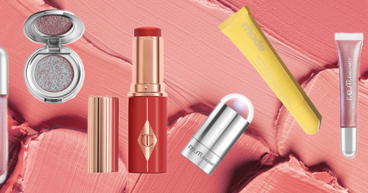 Je libo nový Rhode peptide lip tint, který voní jako citrusový koktejl? Nebo vůbec úplně první tvářenku v tyčince od Dior?