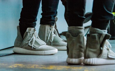 Yeezy Boost kúpiš už túto sobotu aj v Európe a do predaja pomaly mieri aj low verzia Yeezy Boost kúpiš už túto sobotu aj v Európe a do predaja pomaly mieri aj low verzia