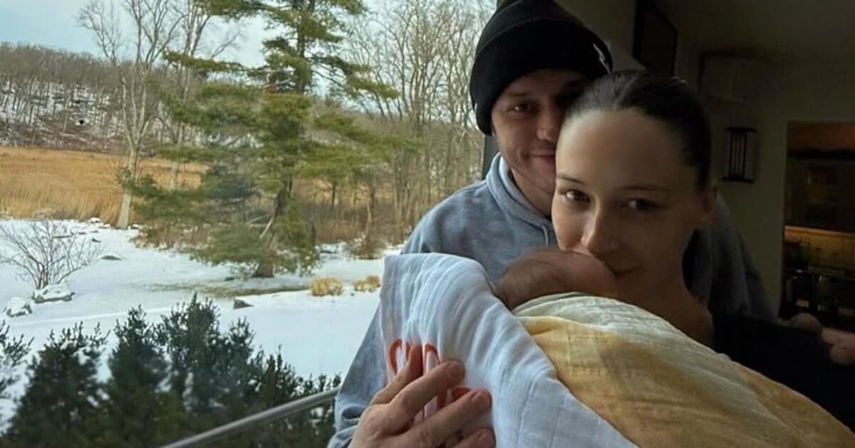Pete Davidson je tatínkem! S Elsie Hewitt přivítali na svět prvního potomka
