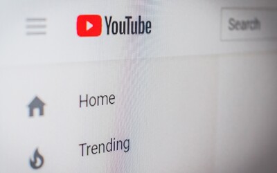 Youtube bojuje proti hoaxom o interrupciách. Bude odstraňovať aj návody na riskantné domáce potraty