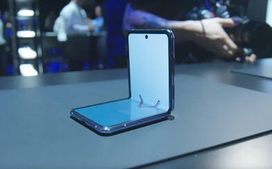YouTuberi a novinári si mohli vyskúšať skladací smartfón Galaxy Z Flip. Aké sú ich prvé pocity? YouTuberi a novinári si mohli vyskúšať skladací smartfón Galaxy Z Flip. Aké sú ich prvé pocity?