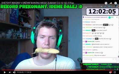 Youtuberi spravia pre sledovanosť naozaj čokoľvek. Tento Slovák držal 12 hodín banán v zuboch kvôli prekonaniu svetového rekordu Youtuberi spravia pre sledovanosť naozaj čokoľvek. Tento Slovák držal 12 hodín banán v zuboch kvôli prekonaniu svetového rekordu