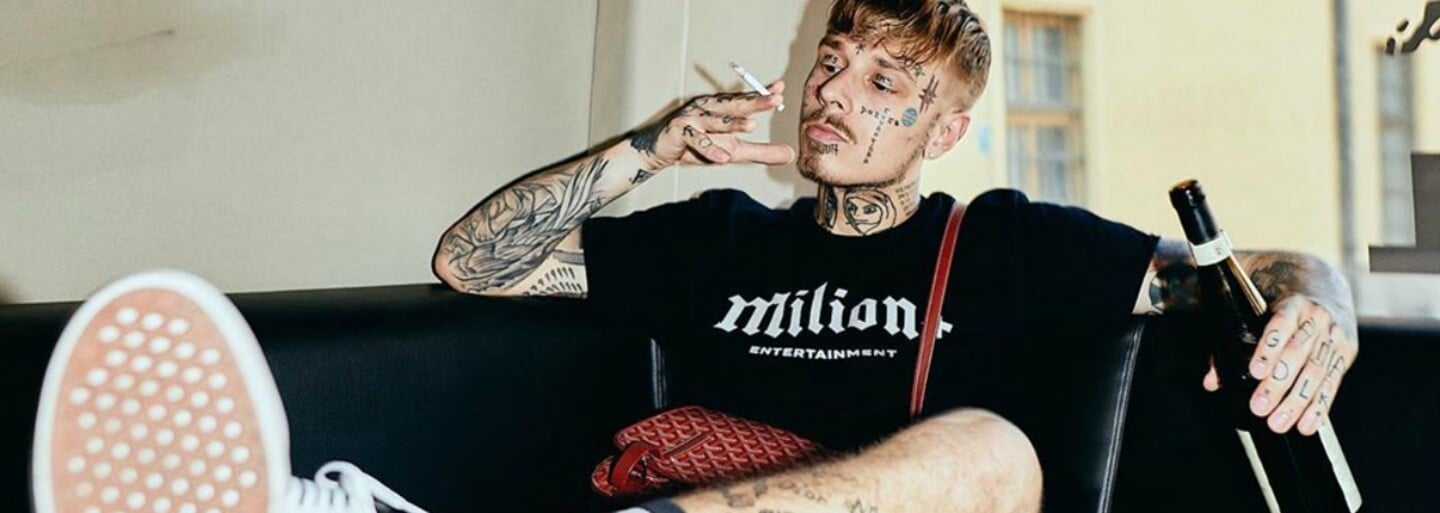 Yzomandias s taškou Goyard či Monika Bagárová oděná v Balmain. Známé tváře opět předvedly zajímavé outfity
