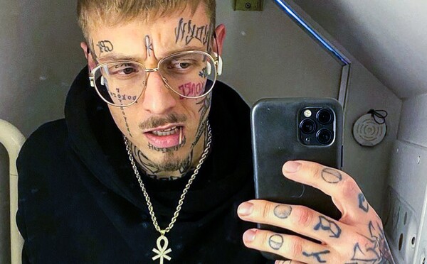 Yzomandias vydal album Dobrá duše, srdce ze zlata. Hostuje Nik Tendo, Ektor, DMS nebo AstralKid22, poslouchej stream