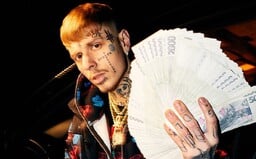 Yzomandias vydává song pro charitu. Za co utratil 6ix9ine 56 miliónů korun?