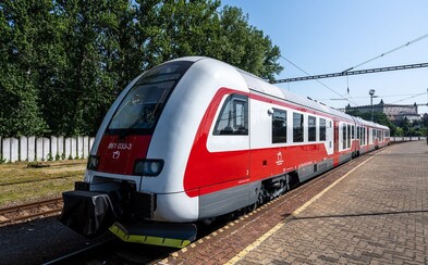 Z Bratislavy do Prahy len za dve hodiny? Predsedovia vlád ČR a SR chcú spoločne rozvíjať vlakové spojenia v strednej Európe Z Bratislavy do Prahy len za dve hodiny? Predsedovia vlád ČR a SR chcú spoločne rozvíjať vlakové spojenia v strednej Európe