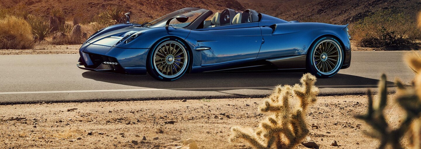 Z dieľne Pagani prichádza ďalšie umelecké dielo. Dvanásťvalcová Huayra stratila strechu, nabrala však na šarme