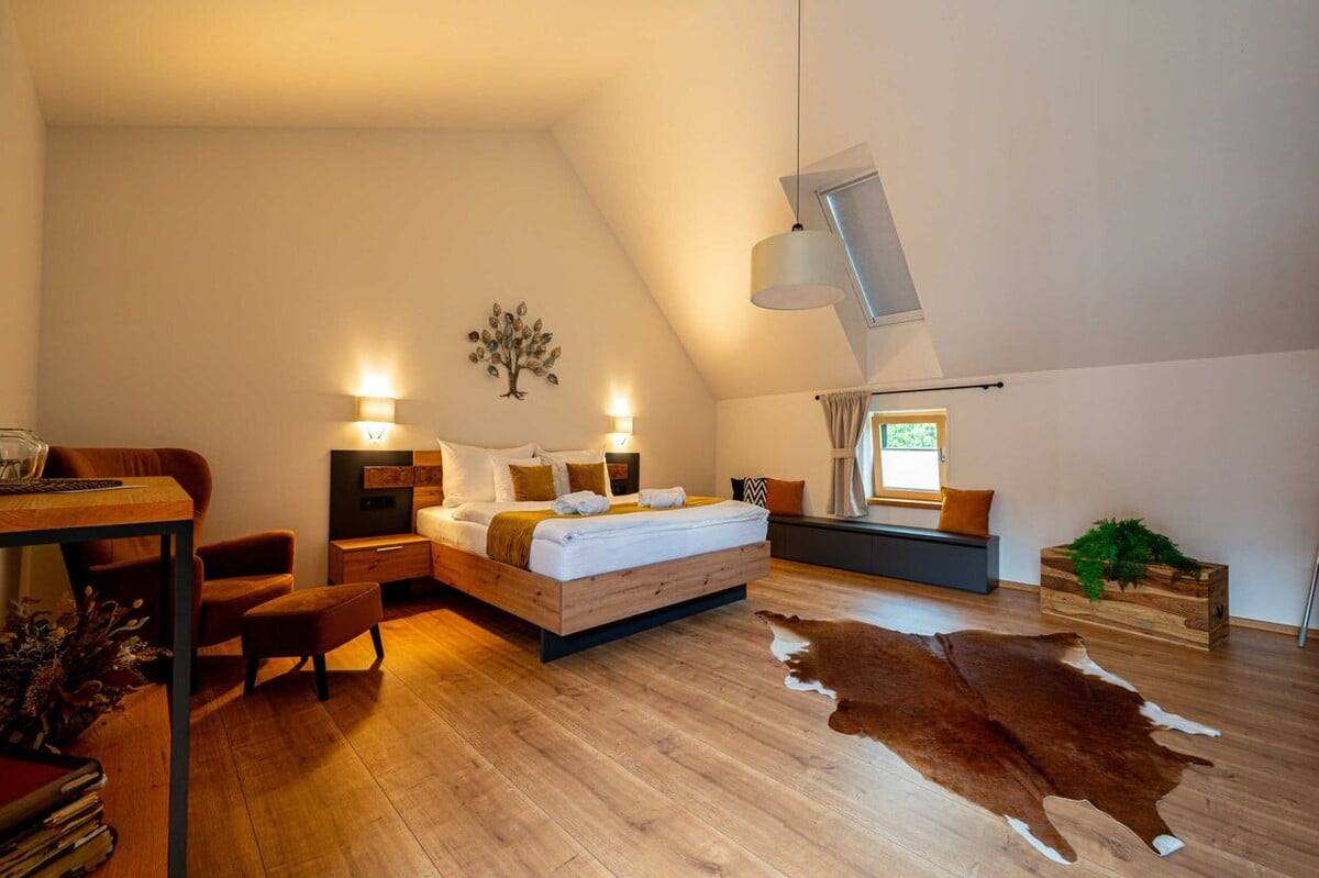 Galerie mlýn Žeraviny, ubytování, pokoje, hotel