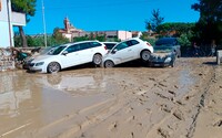 Za pár hodin napadlo 400 milimetrů srážek. Povodně v Itálii si vyžádaly minimálně 10 obětí