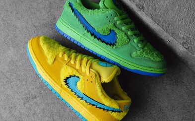 Zabudni na Yeezys. V tvojej rotácii tenisiek by aktuálne nemali chýbať SB Dunk Low od Nike Zabudni na Yeezys. V tvojej rotácii tenisiek by aktuálne nemali chýbať SB Dunk Low od Nike