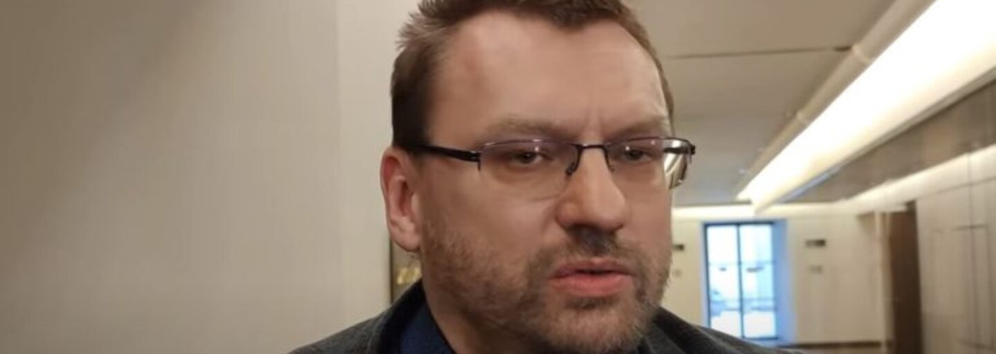 Začal soud s exposlancem Volným, měl šířit poplašnou zprávu