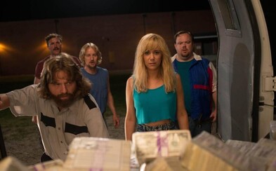 Zach Galifianakis a sexy Kristen Wiig v bláznivé komedii vyloupí banku. Budeme se u toho bavit? (Recenze) Zach Galifianakis a sexy Kristen Wiig v bláznivé komedii vyloupí banku. Budeme se u toho bavit? (Recenze)