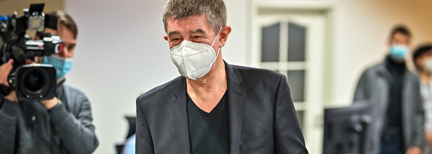 Záchranáři dostanou 120 tisíc na odměnách, slíbil Babiš
