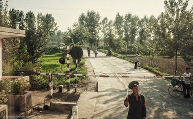Zakázané fotografie zo Severnej Kórey, ktoré sa podarilo zachytiť odvážnemu turistovi. Miestna vláda by asi nadšená nebola Zakázané fotografie zo Severnej Kórey, ktoré sa podarilo zachytiť odvážnemu turistovi. Miestna vláda by asi nadšená nebola