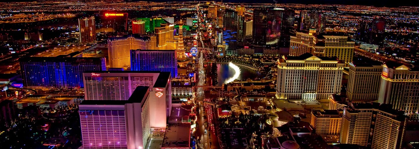 Zákazníci nad 160 kg jedí zdarma, ale dva už zemřeli a nechyběl ani infarkt. Restaurace v Las Vegas nabízí extrémní zážitek