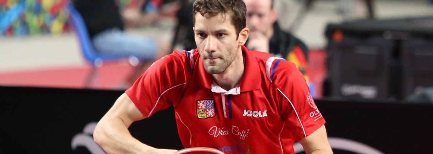 Zakouřené a smradlavé pokoje s výhledem do zdi. Český olympionik popsal tokijský přesun do izolace
