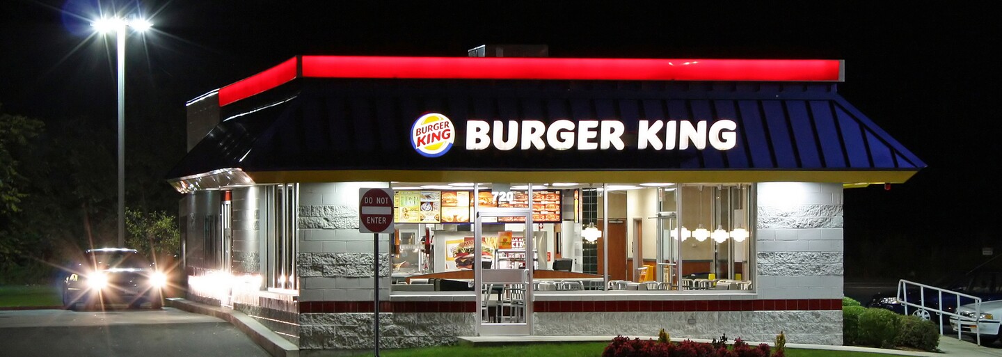 Zaměstnanci Burger Kingu dali výpověď kvůli „nelidským podmínkám“. Jejich vzkaz vedení se stal virálním