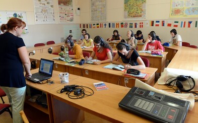 Zaplaťte 6 bitcoinů, jinak smažeme maturitní testy ze školního systému. Gymnázium v Plzni napadli hackeři zákeřným softwarem Zaplaťte 6 bitcoinů, jinak smažeme maturitní testy ze školního systému. Gymnázium v Plzni napadli hackeři zákeřným softwarem