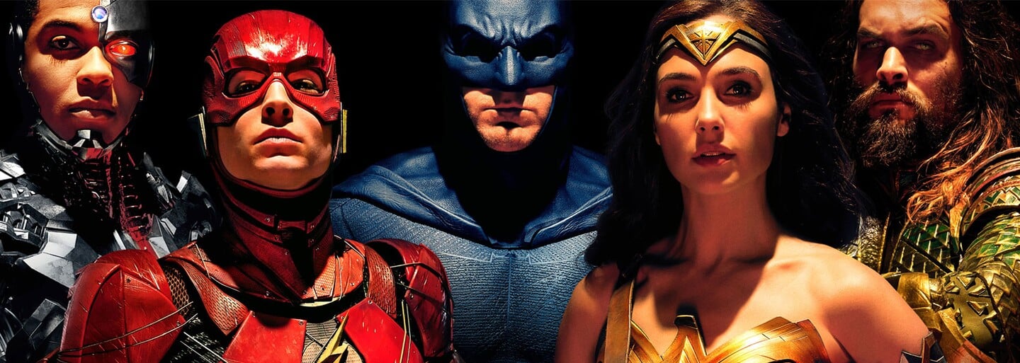 Záporák Steppenwolf útočí na planétu Zem v epickej ukážke tímovky Justice League za zvukov skvelého soundtracku Dannyho Elfmana