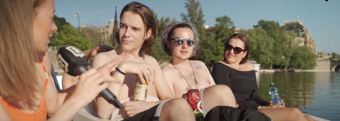 Zašel bys na nudapláž? Vyrazili jsme na šlapadla a zeptali jsme se vás (Anketa)