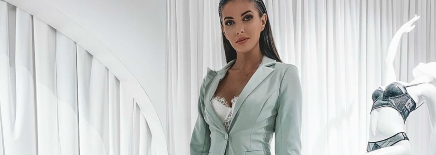 Zayo, PIL C či hriešne zvodné modelky. Domáce známe tváre si módu užívajú plnými dúškami