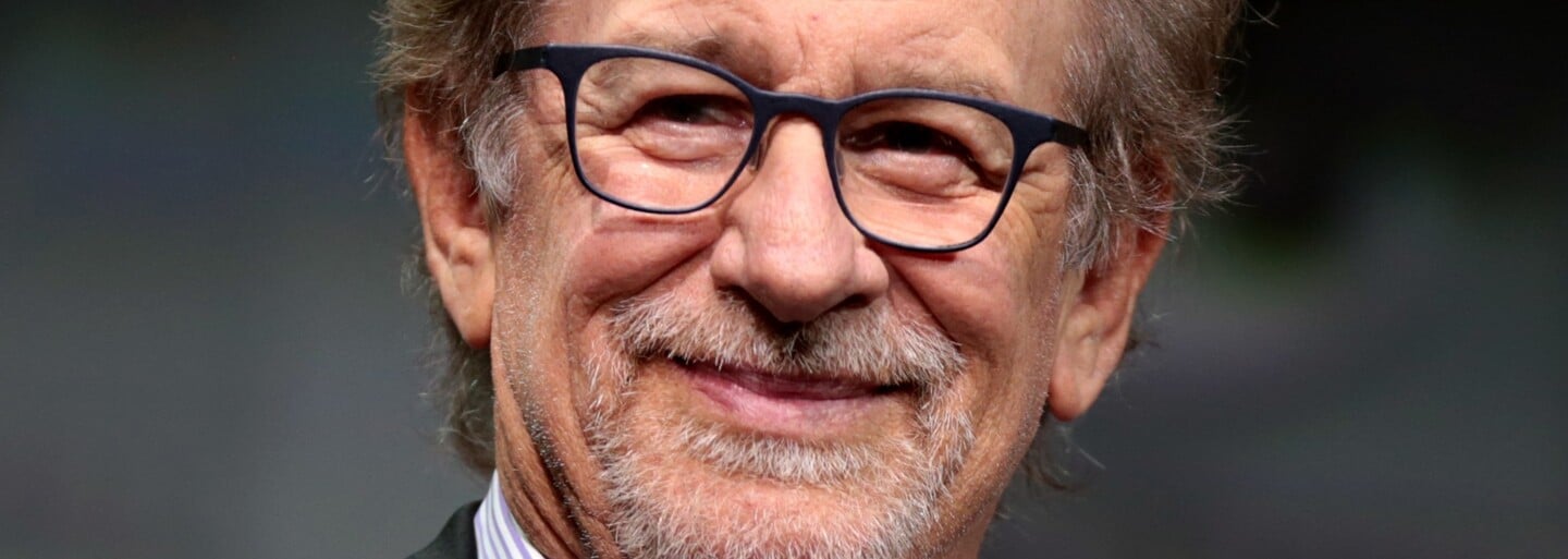 Zažil šikanu, často se bál a nevzali ho na režii. Toto je „věčné dítě“ Steven Spielberg