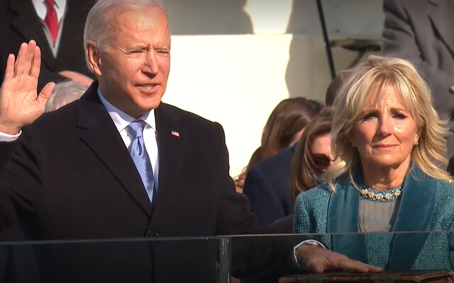 ZÁZNAM: Joe Biden sa stal 46. prezidentom USA. Demokracia zvíťazila, vyhlásil v prvom prejave ZÁZNAM: Joe Biden sa stal 46. prezidentom USA. Demokracia zvíťazila, vyhlásil v prvom prejave