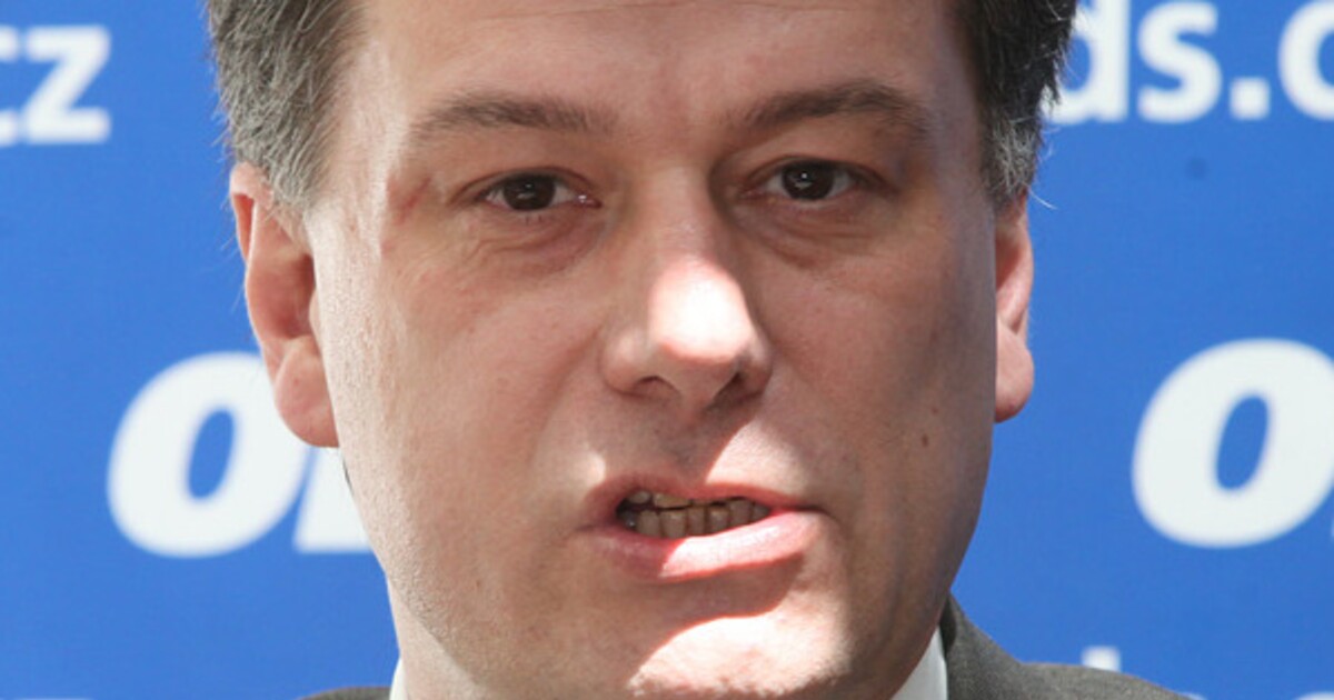 „Dej nám něco na politiky, jinak ti soud nepomůže.“ Pavel Blažek viní policii, že vydírala dárce bitcoinů Jiříkovského