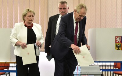 Zeman se na veřejnosti neobjeví, volební urnu přivezou prezidentovi do Lán
