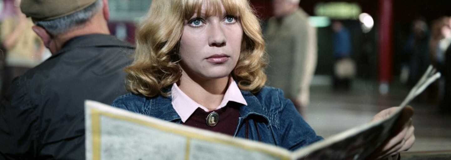 Zemřela herečka Zuzana Burianová. Znát ji můžeš z filmu Vesničko má středisková