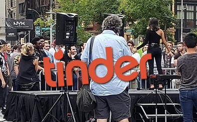 Žena si cez Tinder zavolala na rande viac ako 20 mužov. Až naživo chcela vďaka súťaži zistiť, s ktorým by mala chodiť Žena si cez Tinder zavolala na rande viac ako 20 mužov. Až naživo chcela vďaka súťaži zistiť, s ktorým by mala chodiť