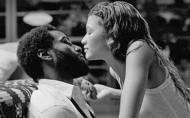 Zendaya a John David Washington prežívajú obrovské vzťahové problémy. Uväznení v lockdowne natočili emotívnu drámu Zendaya a John David Washington prežívajú obrovské vzťahové problémy. Uväznení v lockdowne natočili emotívnu drámu