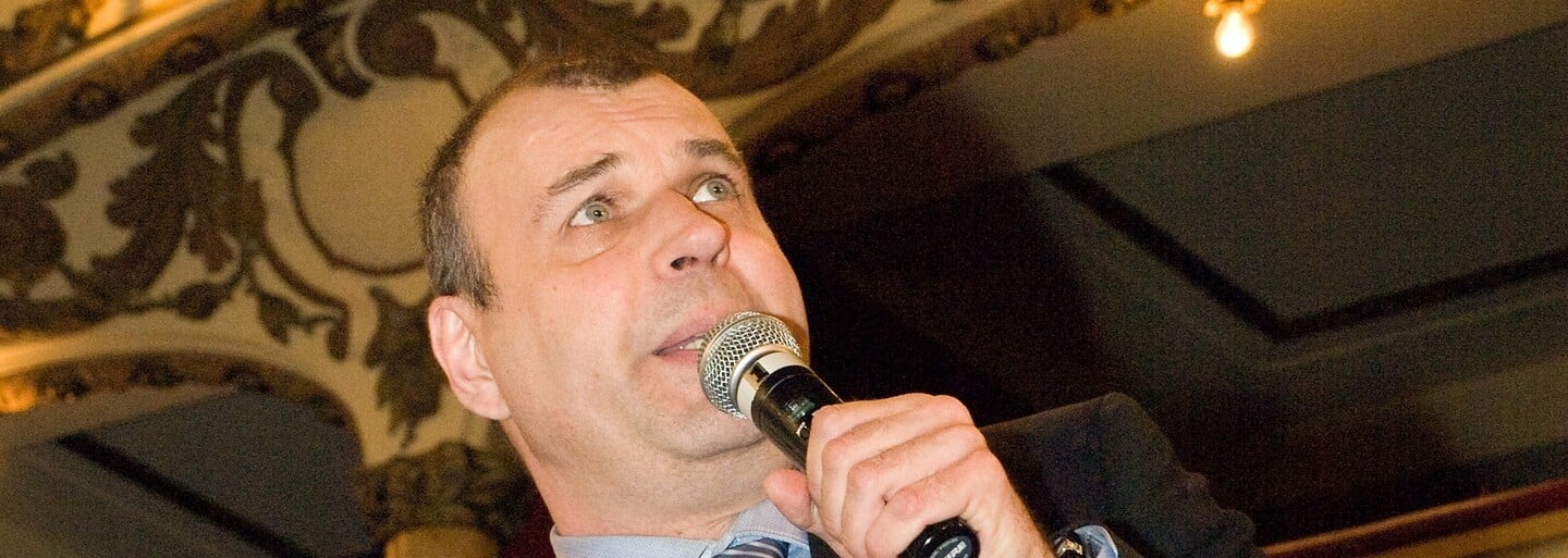 Žilková je hot a Petr Rychlý je Vladimir 518: Instagramy stárnoucích televizních hvězd 90. let jsou plné pokladů