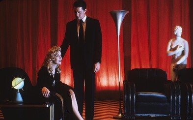 Zimomriavky naháňajúce mestečko Twin Peaks od Lyncha odhaľuje prvé zábery z 3. série Zimomriavky naháňajúce mestečko Twin Peaks od Lyncha odhaľuje prvé zábery z 3. série