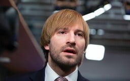 ŽIVĚ: V Česku je nakaženo už 18 lidí, uvedl Babiš. Po návratu z Itálie musí všichni povinně do karantény pod pokutou 3 miliony
