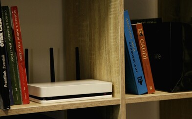 Zlaté české ručičky: Unikátní domácí router od tvůrců z České republiky získal v kampani přes milion dolarů Zlaté české ručičky: Unikátní domácí router od tvůrců z České republiky získal v kampani přes milion dolarů