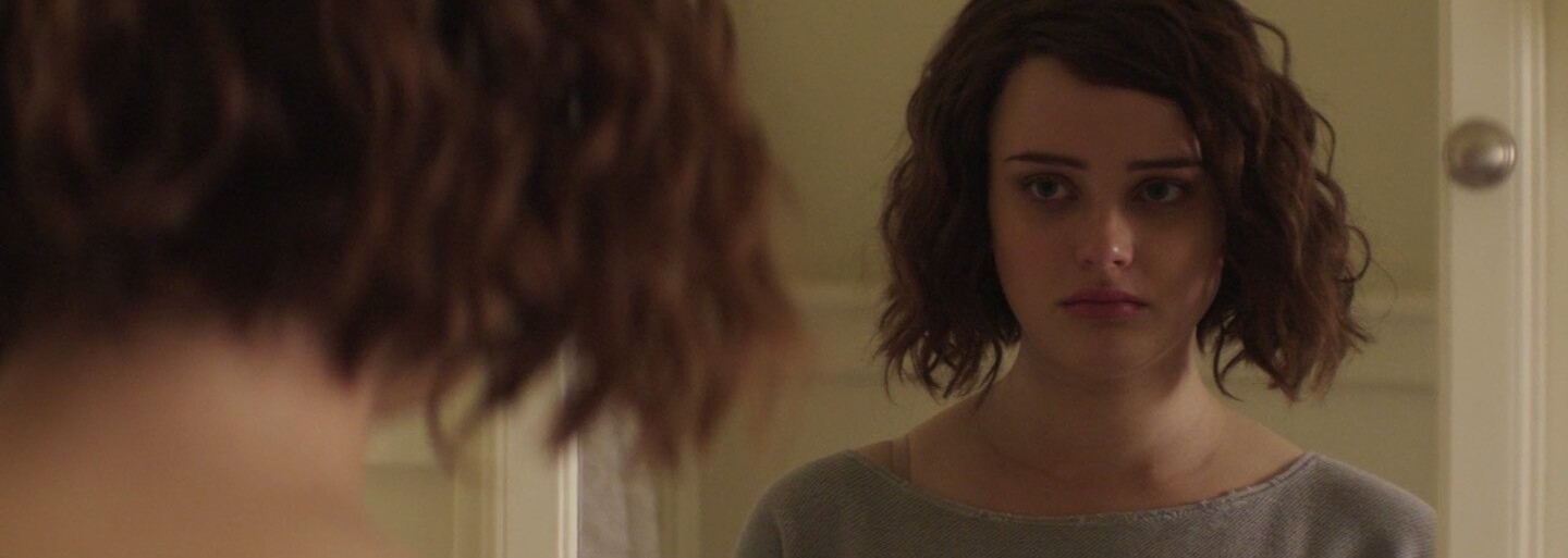 Zločiny prvej série 13 Reasons Why nezostanú bez povšimnutia. Debutová várka fotografií sľubuje nervydrásajúce pokračovanie