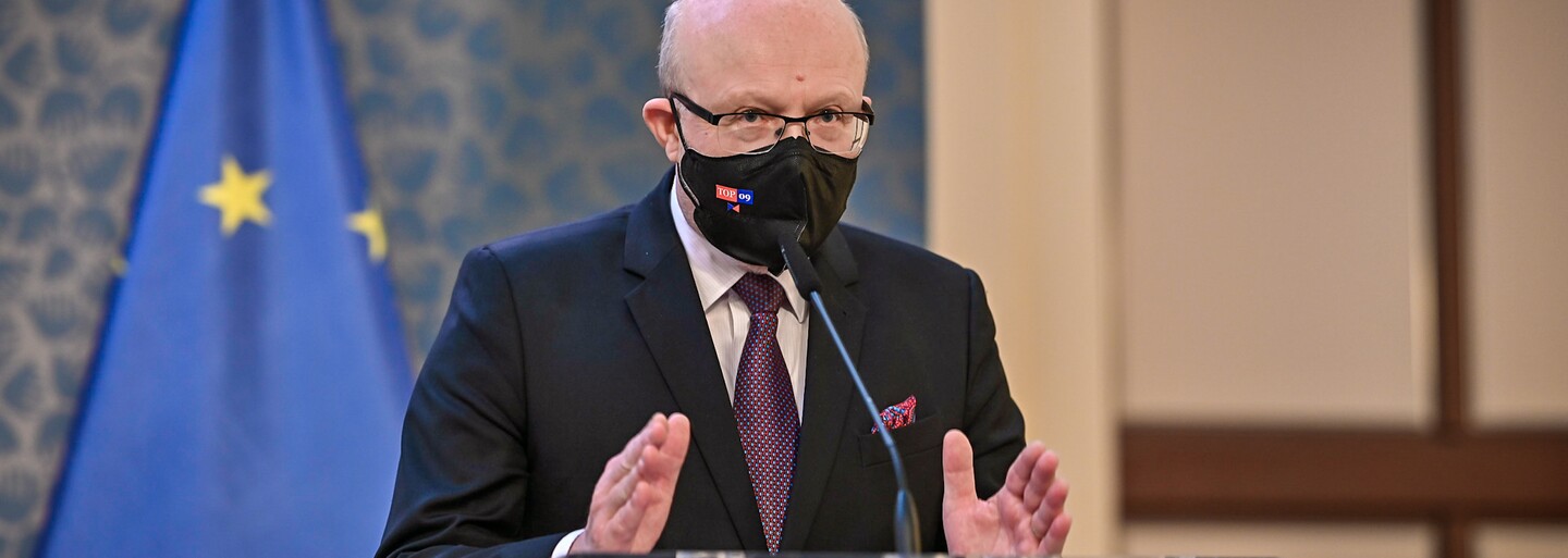 Změny v opatřeních: Ve školách se bude testovat jednou týdně, v práci dvakrát