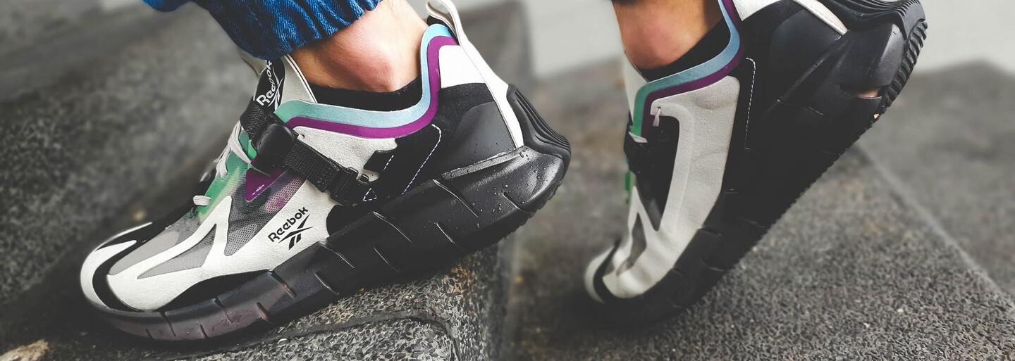 Značka Adidas spustila predaj Reeboku. Odhadovaná cena je takmer o 3 miliardy dolárov nižšia ako pred piatimi rokmi