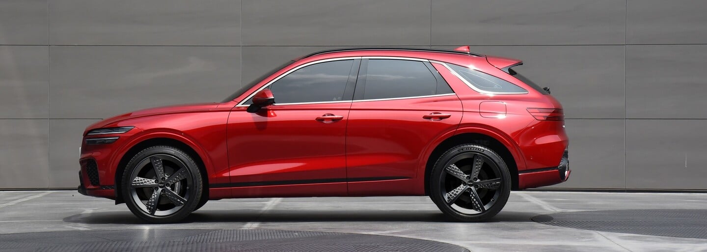 Značka Genesis útočí na nemeckú konkurenciu luxusným SUV