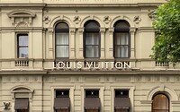 Značka Louis Vuitton vybudovala v strednom Francúzsku bioklimatický ateliér. Chce byť udržateľnejšia 